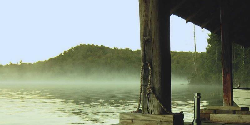 从“硬骨头”到“细粉末”：徐州高压辊磨机如何革新铁矿超细碎工艺？